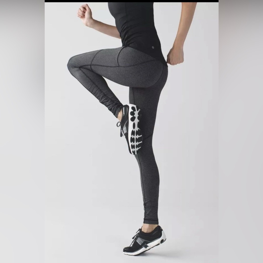 lululemon athletica Gray Leggings - Picture 7 of 7